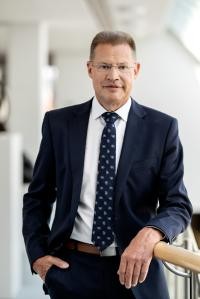 Hier ist ein Bild zu sehen von Landrat Heiner Scheffold.