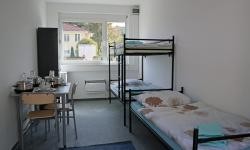 Das Bild zeigt ein Zimmer der Container-Anlage in Blaustein